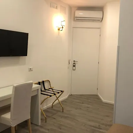 Don Mimi Bed & Breakfast 2*
